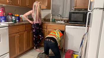 Fappking.com | Plumber takes teen virginity before prom teaches her how to fuck